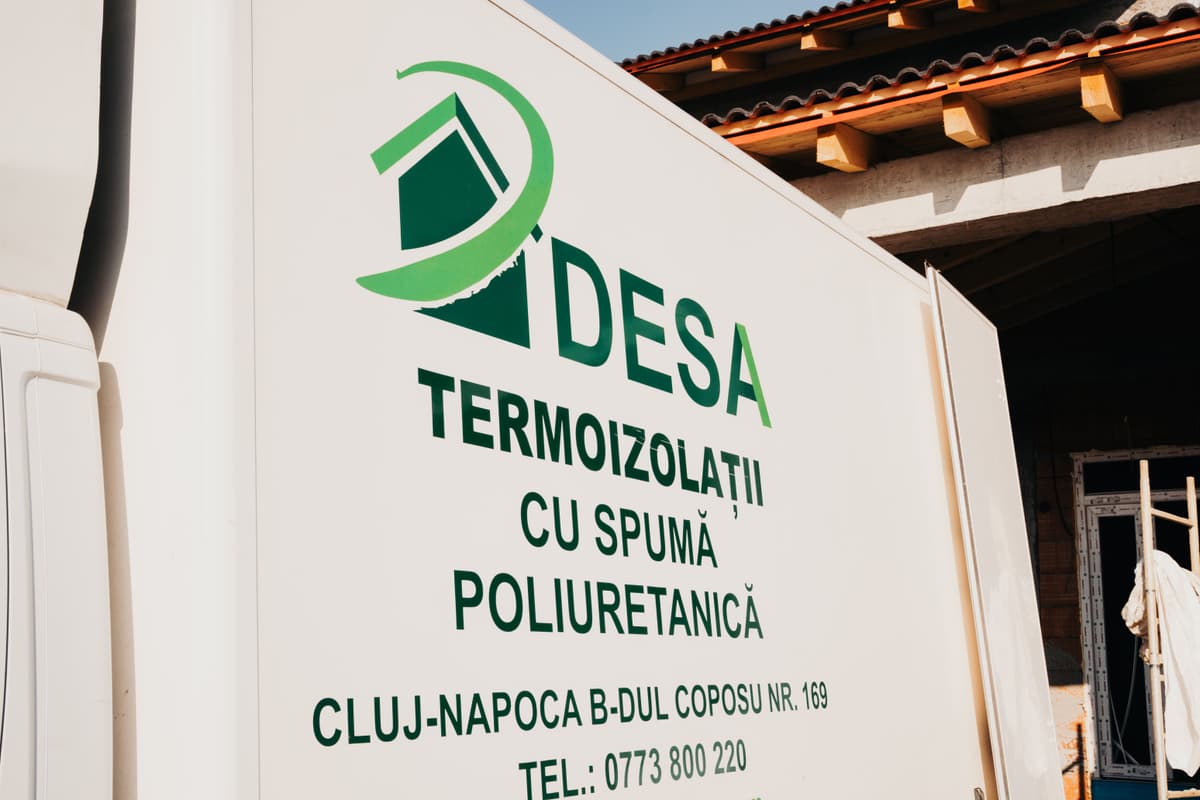 Specialist în izolații cu spumă poliuretanică